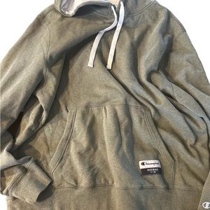 Men’s, XL Champion lightweight hooded sweatshirt